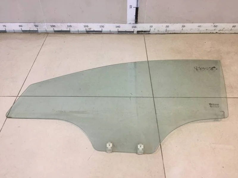 Стекло двери передней левой Kia Rio 3 (UB) 2011-2017