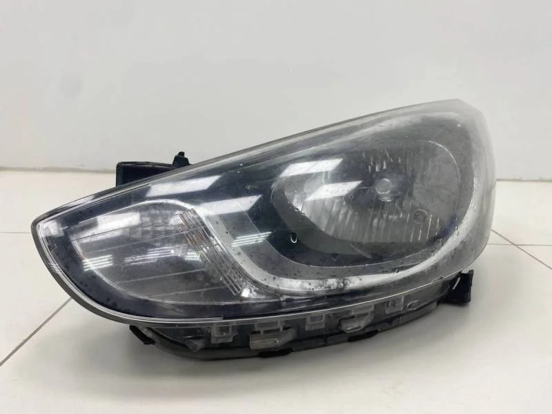 Фара левая Hyundai Solaris 2010-2017