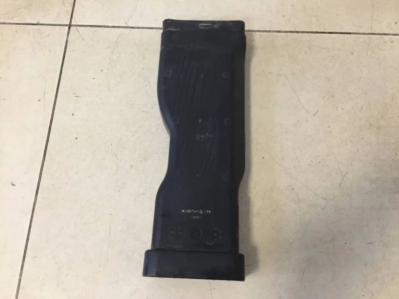 Воздухозаборник (наружный) Kia Rio 3 (UB) 2011-2017