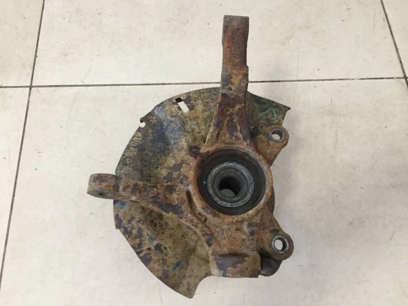 Кулак поворотный передний левый Kia Rio 3 (UB) 2011-2017