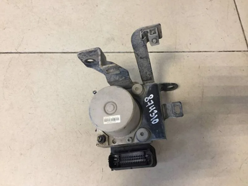 Блок ABS (насос) Kia Rio 3 (UB) 2011-2017