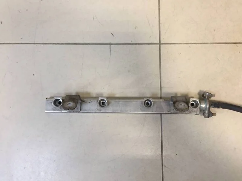 Рейка топливная (рампа) Kia Rio 3 (UB) 2011-2017