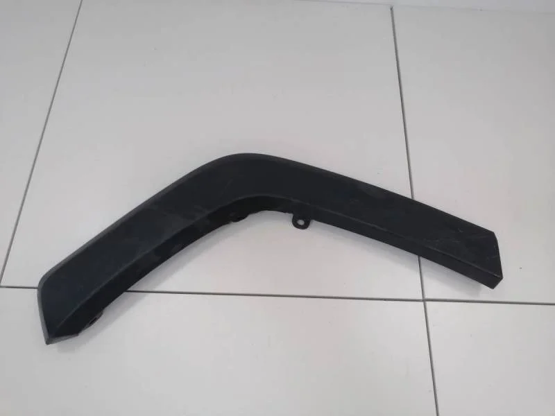 Накладка заднего крыла правого Toyota Rav 4 (XA50) 2018>