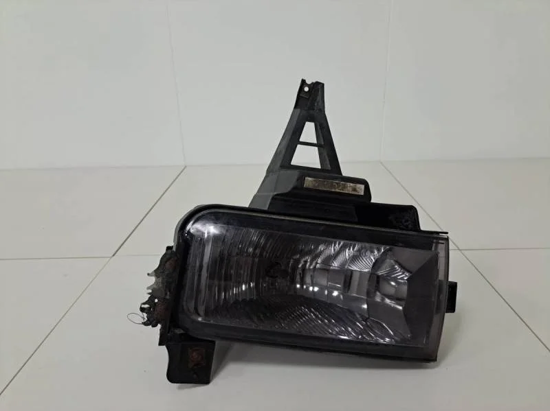 Фара противотуманная правая Toyota Land Cruiser (J200) 2007-2015