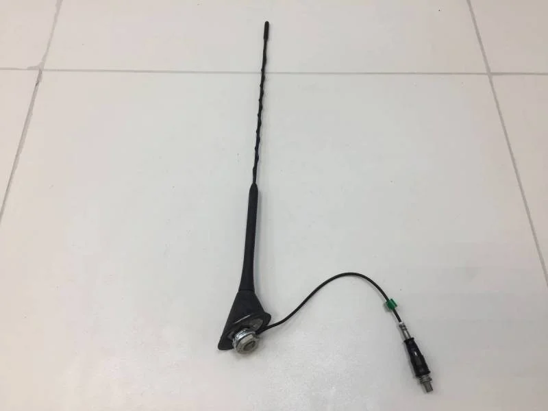 Антенна Skoda Fabia (5J) 2007-2014