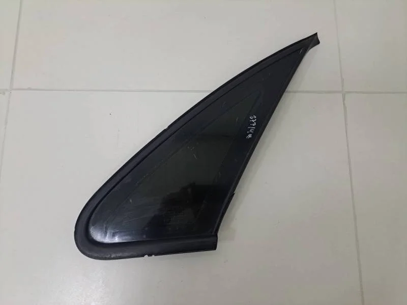 Стекло кузовное глухое правое Chevrolet Lacetti (J200) 2003-2013