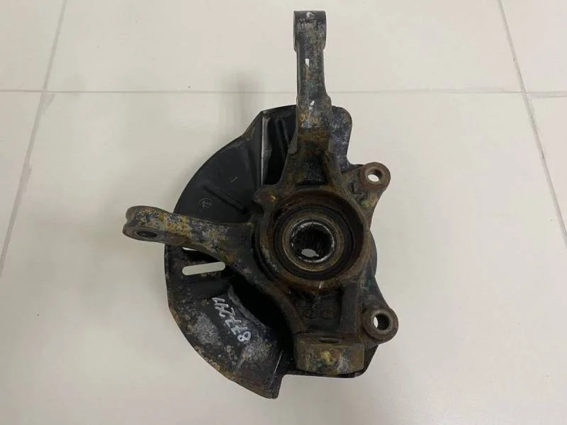 Кулак поворотный передний левый Kia Rio 4 (FB) 2017>