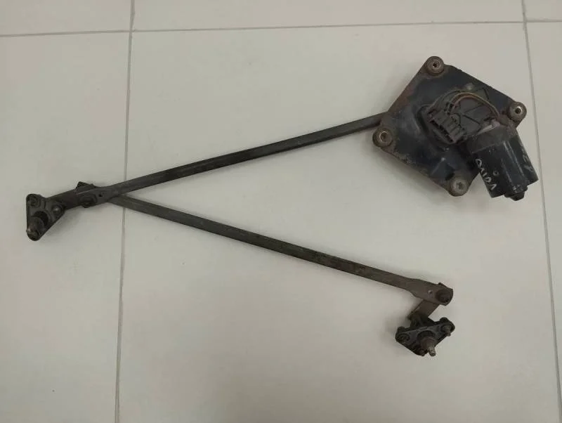 Трапеция стеклоочистителей Volvo S40 1995-2004