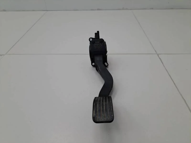 Педаль газа Citroen C4 2005-2011
