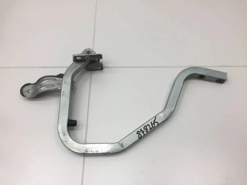 Петля крышки багажника Renault Logan (1) 2005-2014