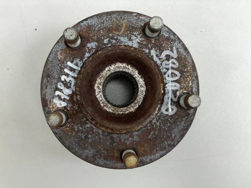 Ступица передняя Infiniti M (Y50) 2005-2010