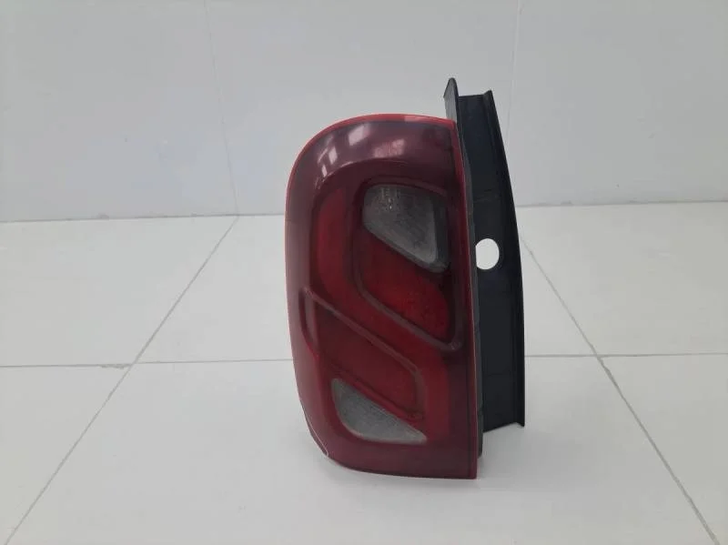 Фонарь задний левый Renault Duster 2012>