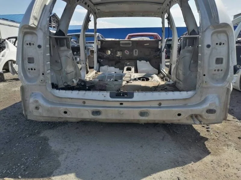 Панель задняя Renault Duster 2012>