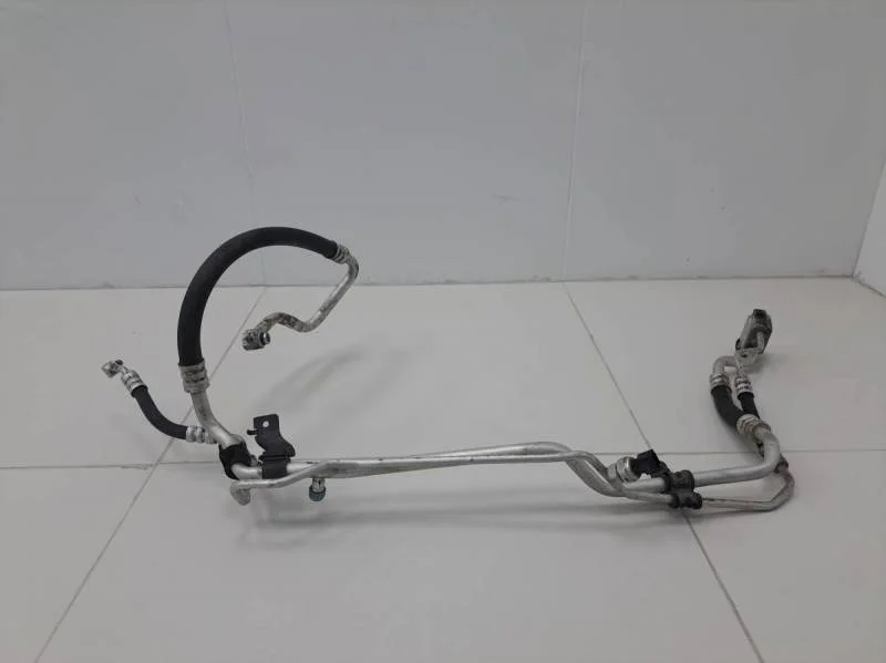 Трубка кондиционера Hyundai Solaris 2010-2017