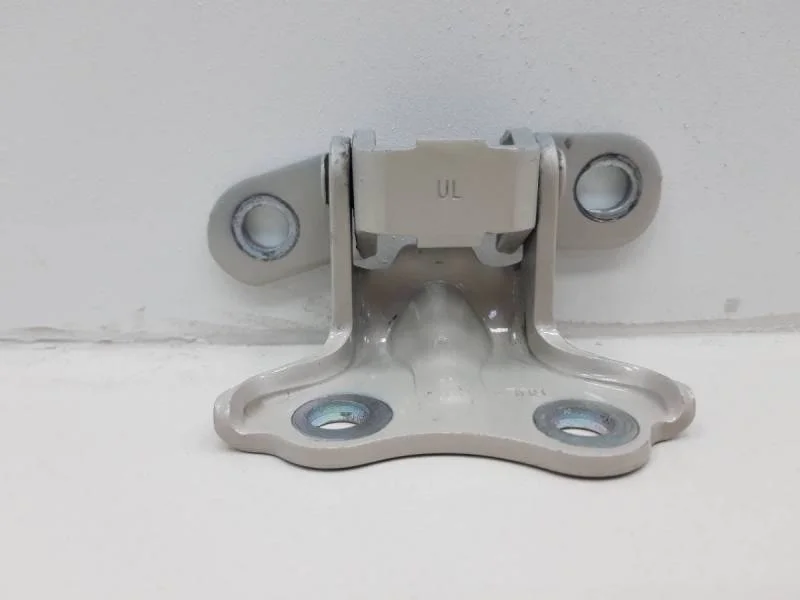 Петля двери задней левой верхняя Hyundai Solaris 2010-2017