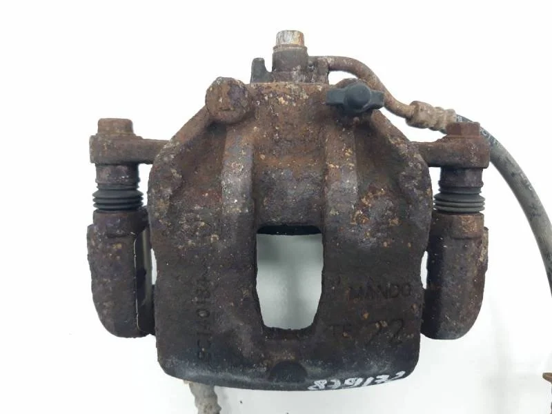 Суппорт передний левый Hyundai Solaris 2010-2017