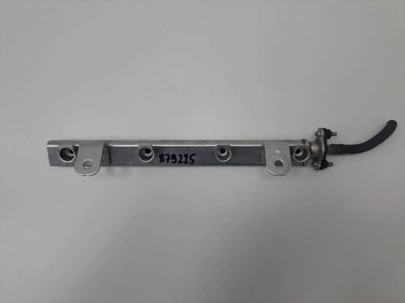 Рейка топливная (рампа) Hyundai Solaris 2010-2017