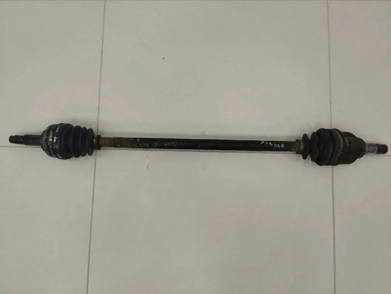 Полуось передняя правая Toyota Corolla E120 2001-2007