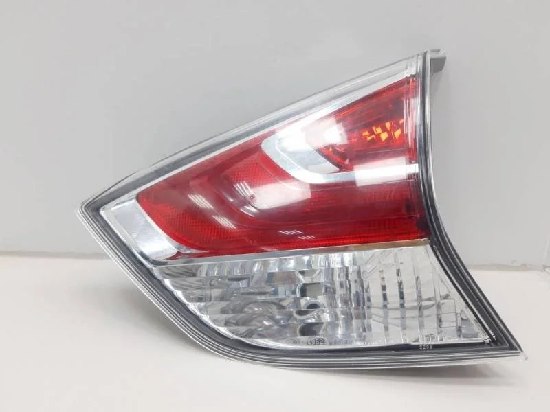 Фонарь задний внутренний правый Nissan X-Trail 3 (T32) 2014>