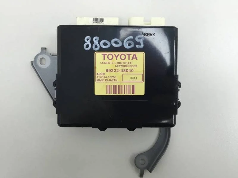 Блок электронный Lexus RX 300/330/350/400h (XU30) 2003-2009