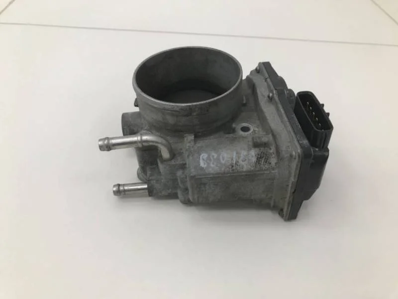 Заслонка дроссельная электрическая Lexus RX 300/330/350/400h (XU30) 2003-2009