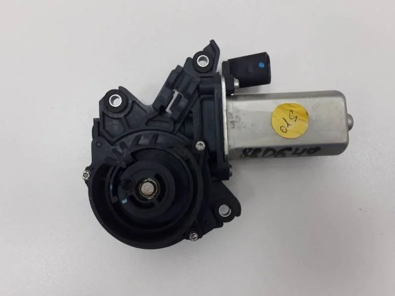 Активатор замка двери Audi A8 (D4) 2010-2017