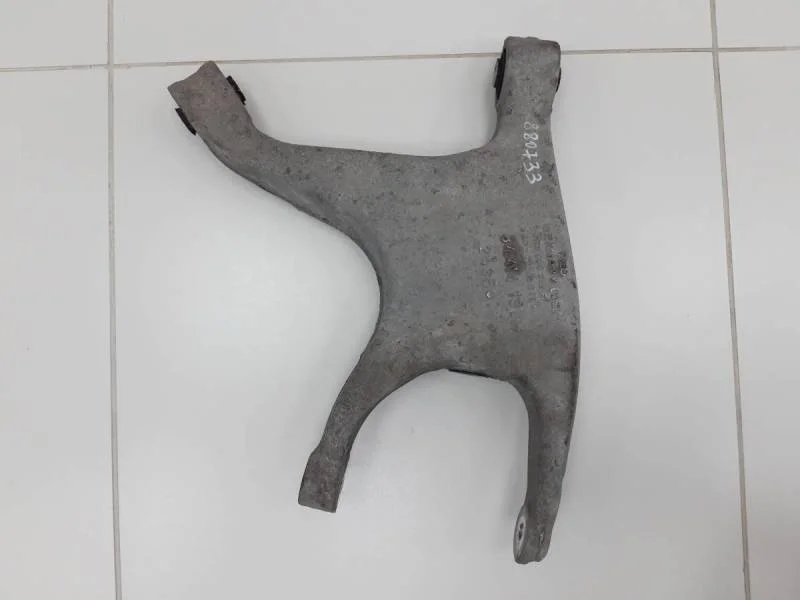 Рычаг задний нижний правый Audi A8 (D4) 2010-2017