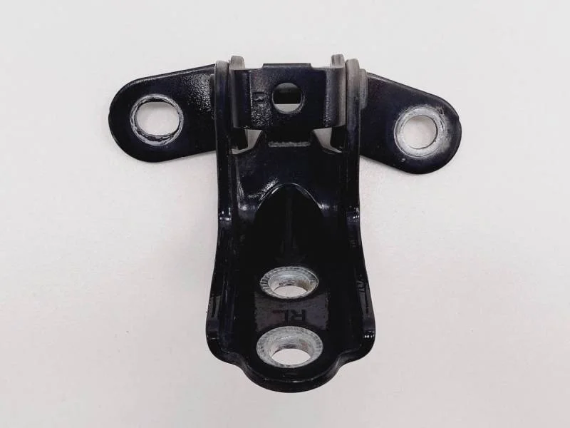 Петля двери задней левой нижняя Hyundai Solaris 2010-2017