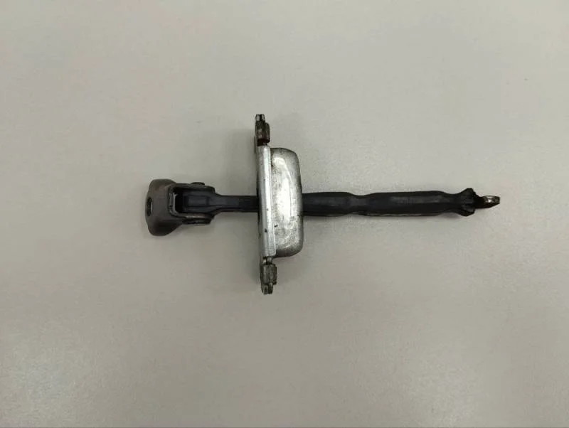 Ограничитель двери Hyundai Solaris 2010-2017