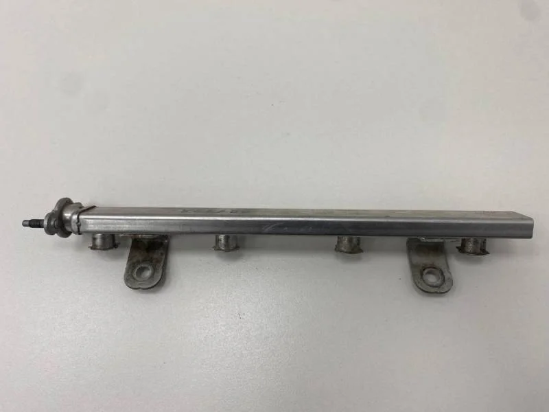 Рейка топливная (рампа) Hyundai Solaris 2010-2017