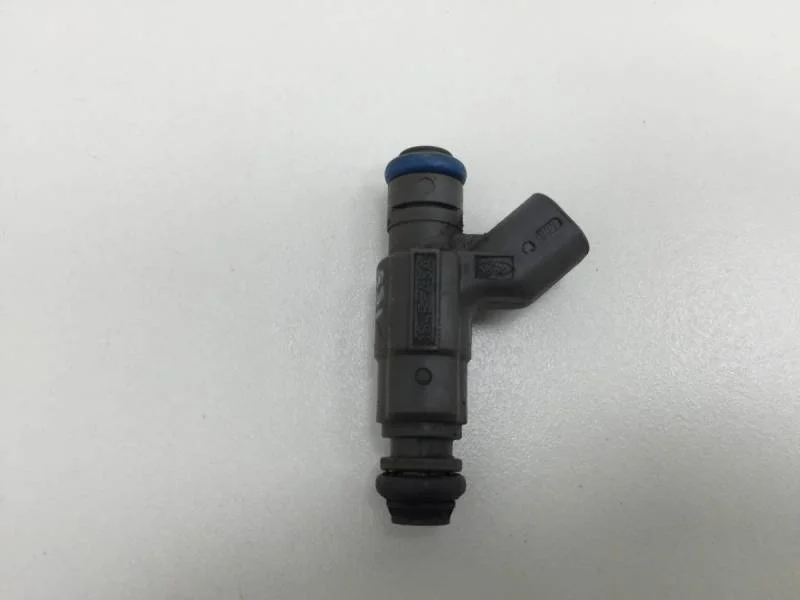 Форсунка инжекторная электрическая Ford Focus 1 1998-2004