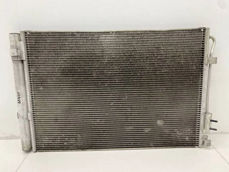 Радиатор кондиционера (конденсер) Hyundai Solaris 2010-2017