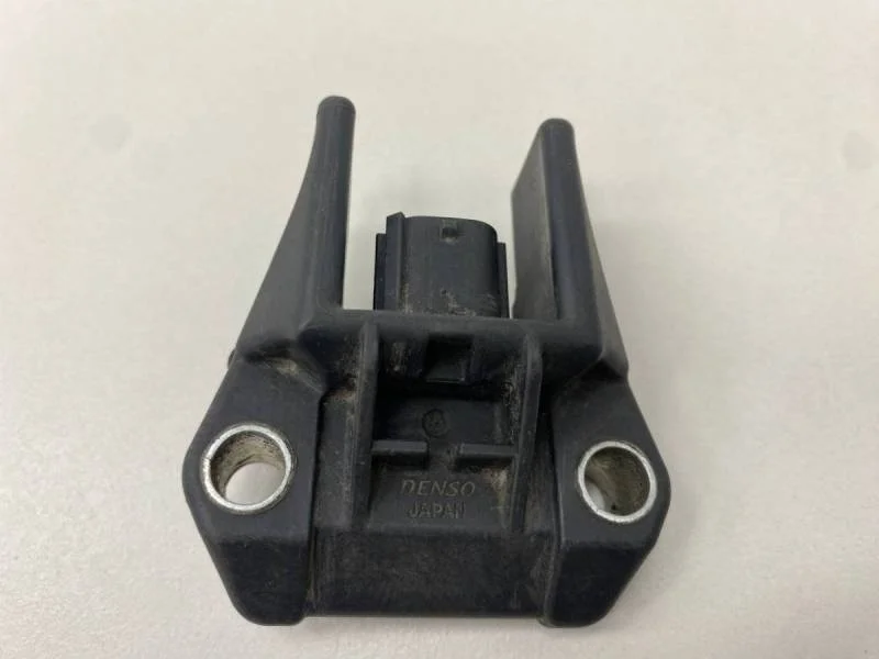 Датчик AIR BAG Lexus RX 300/330/350/400h (XU30) 2003-2009