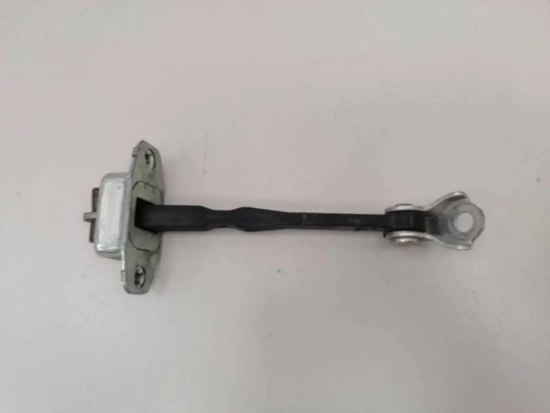 Ограничитель двери Suzuki SX4 2006-2013