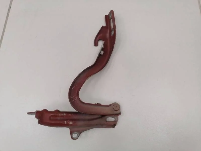 Петля капота правая Suzuki SX4 2006-2013