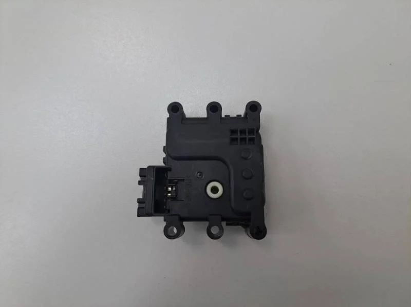 Моторчик заслонки печки Mazda CX-7 (ER) 2006-2012