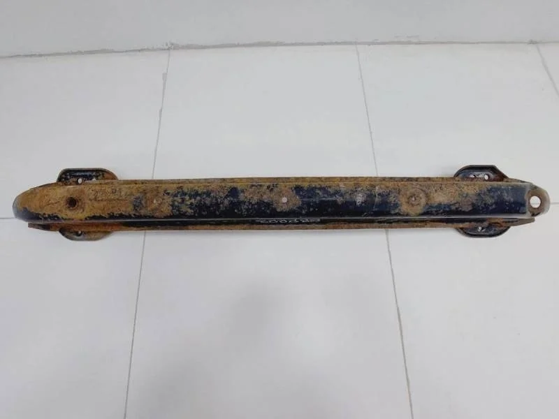 Усилитель заднего бампера Citroen C4 2011>