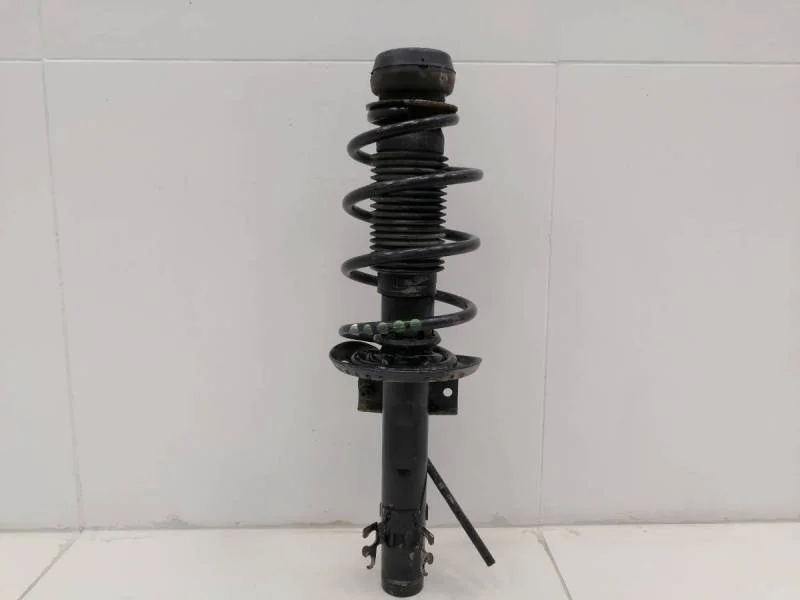 Амортизатор передний Volkswagen Polo (Sed RUS) 2011>