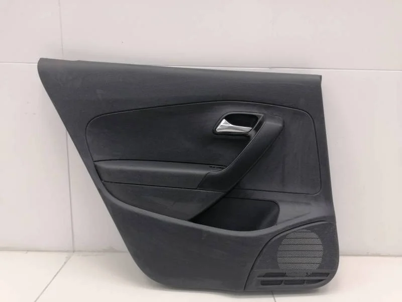 Обшивка двери задней левой Volkswagen Polo (Sed RUS) 2011>