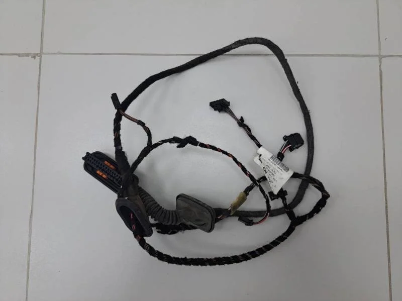 Проводка двери Volkswagen Polo (Sed RUS) 2011>