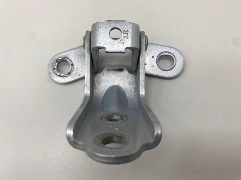 Петля двери задней правой нижняя Hyundai Solaris 2010-2017