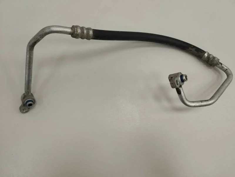 Трубка кондиционера Hyundai Solaris 2010-2017