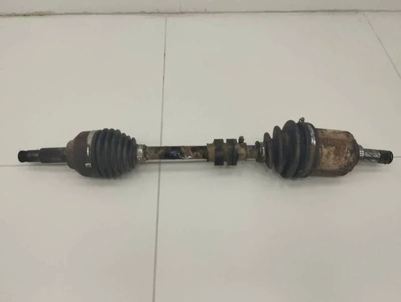 Полуось передняя левая Nissan Qashqai (J10) 2006-2013