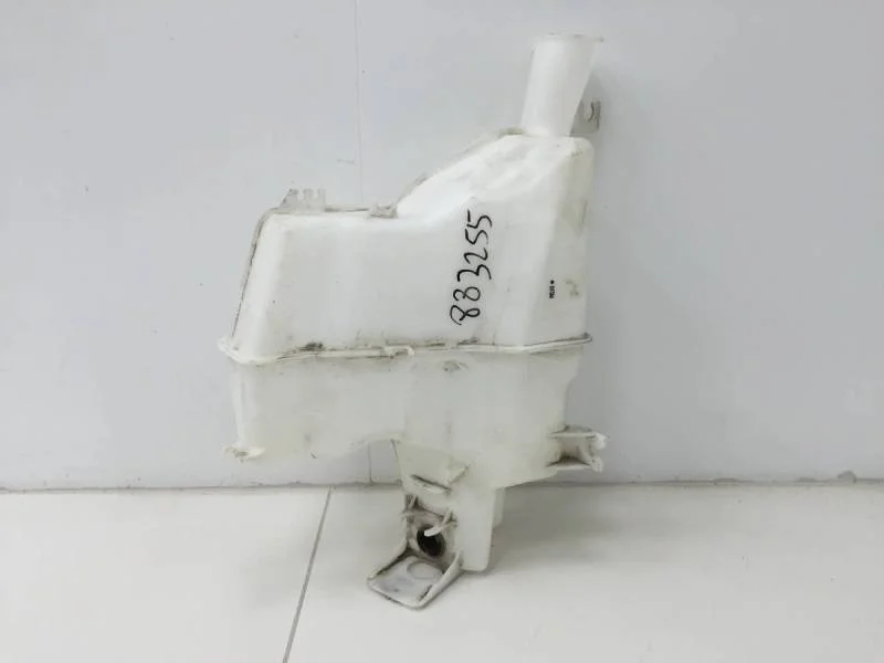 Бачок омывателя лобового стекла Hyundai Creta 2016>