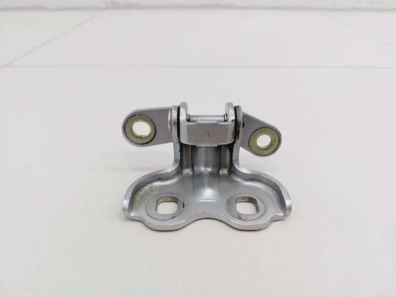 Петля двери Chevrolet Cobalt (T250) 2011-2015