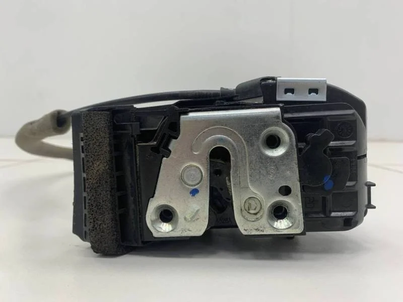 Замок двери задней правой Nissan Qashqai (J11) 2014>