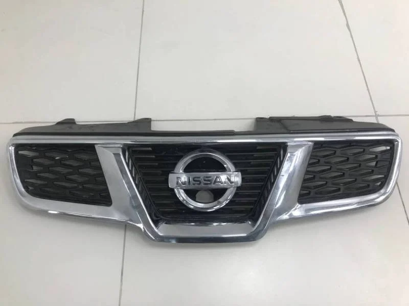 Решетка радиатора Nissan Qashqai (J10) 2006-2013