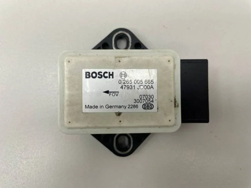 Датчик ускорения Nissan Qashqai (J10) 2006-2013