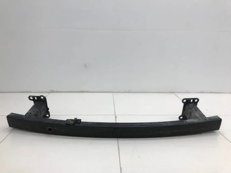 Усилитель переднего бампера Nissan Qashqai (J10) 2006-2013