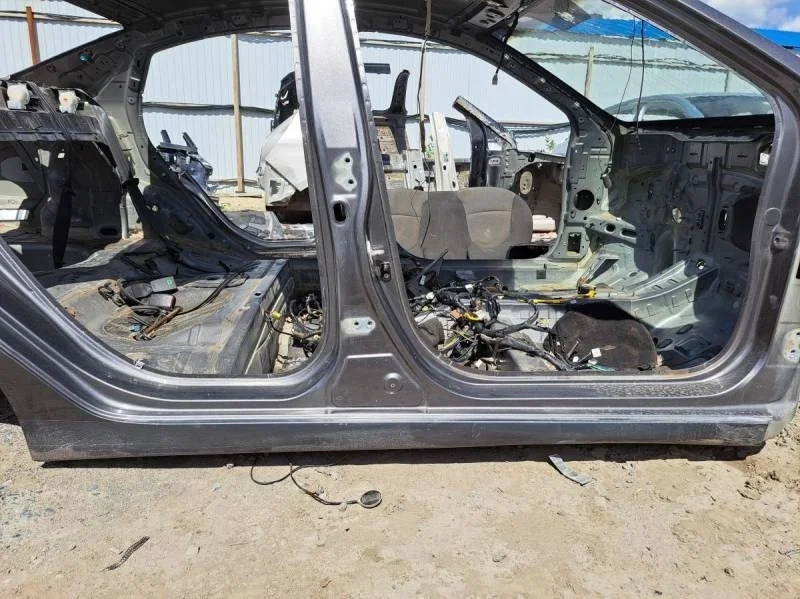 Порог со стойкой правый Hyundai Solaris 2010-2017